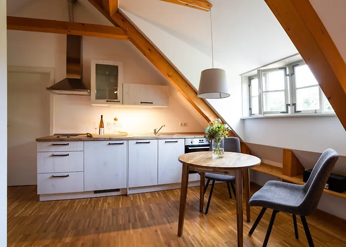 Weingut Haus Steinbach فندق راديبول